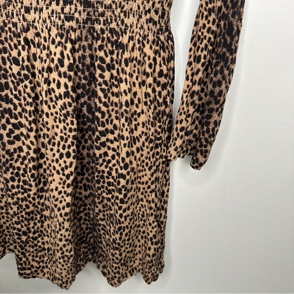 H&M Animal Print Long Sleeve Dress sz 8 - Picture 5 of 12